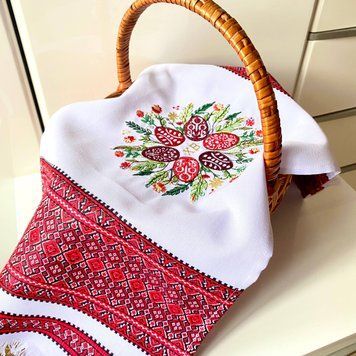 Великодній рушник для кошика з вишивкою яєць та орнаментом 71&times;32 см 23657 фото